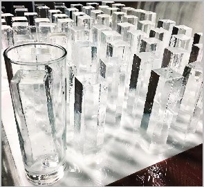 Ice blok yang jelas
