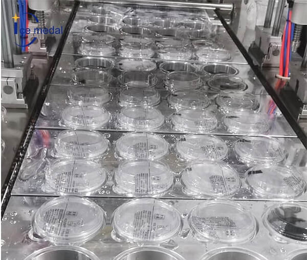 pembungkusan cawan ais 